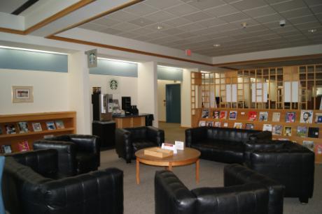 Image of the Periodicals Reading Lounge